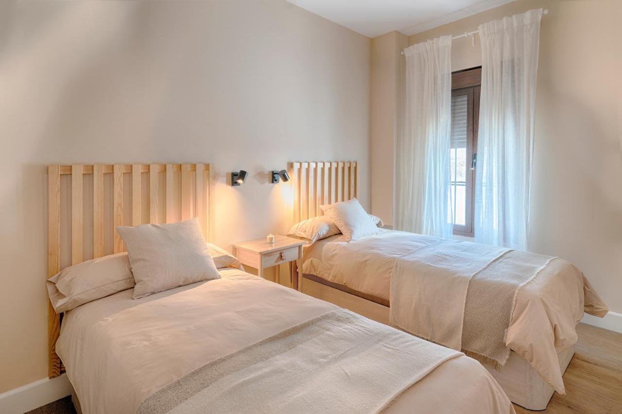 Apartamentos Turisticos Isems Aracena Exteriér fotografie